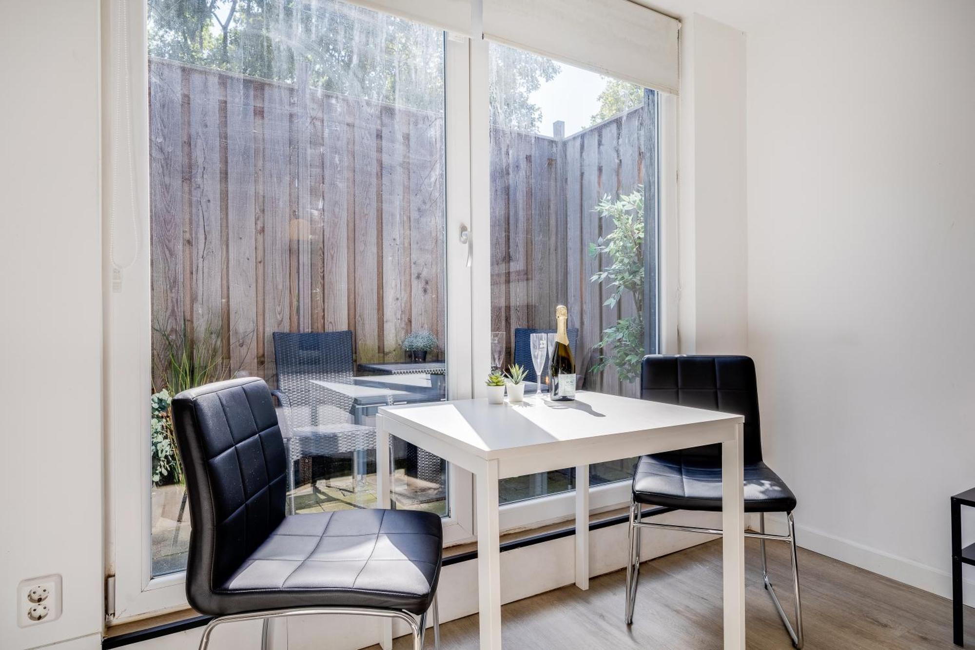 Luxe Wellness Apartment Apeldoorn With Jacuzzi And Sauna Exterior foto
